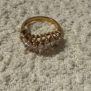 Elegant Gold and Silver tone Women's Ring